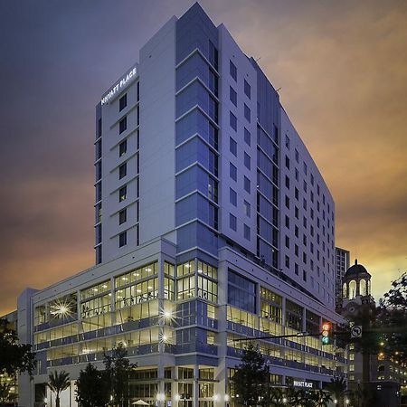 Hyatt Place St. Petersburg/Downtown Екстер'єр фото