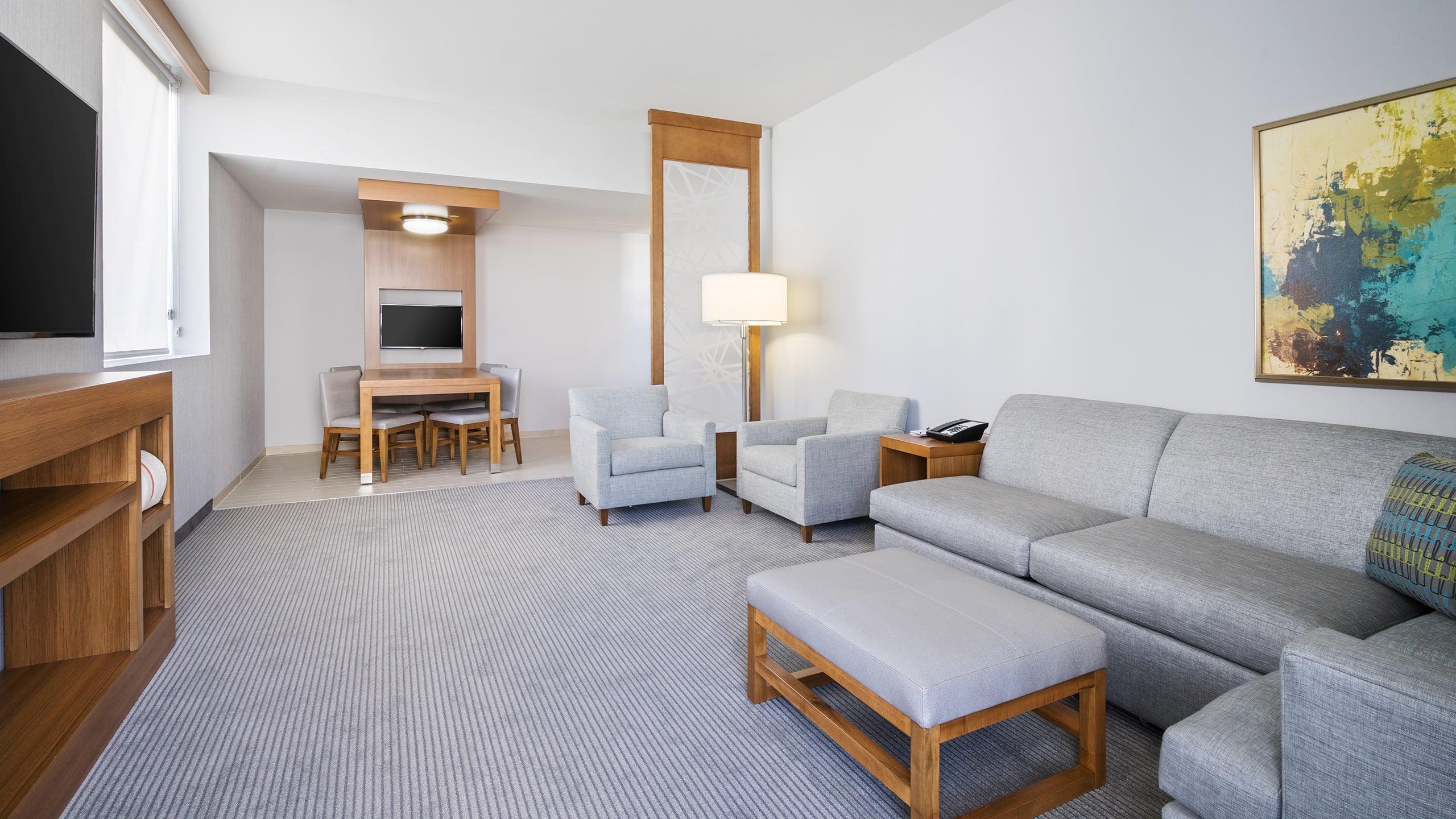 Hyatt Place St. Petersburg/Downtown Екстер'єр фото