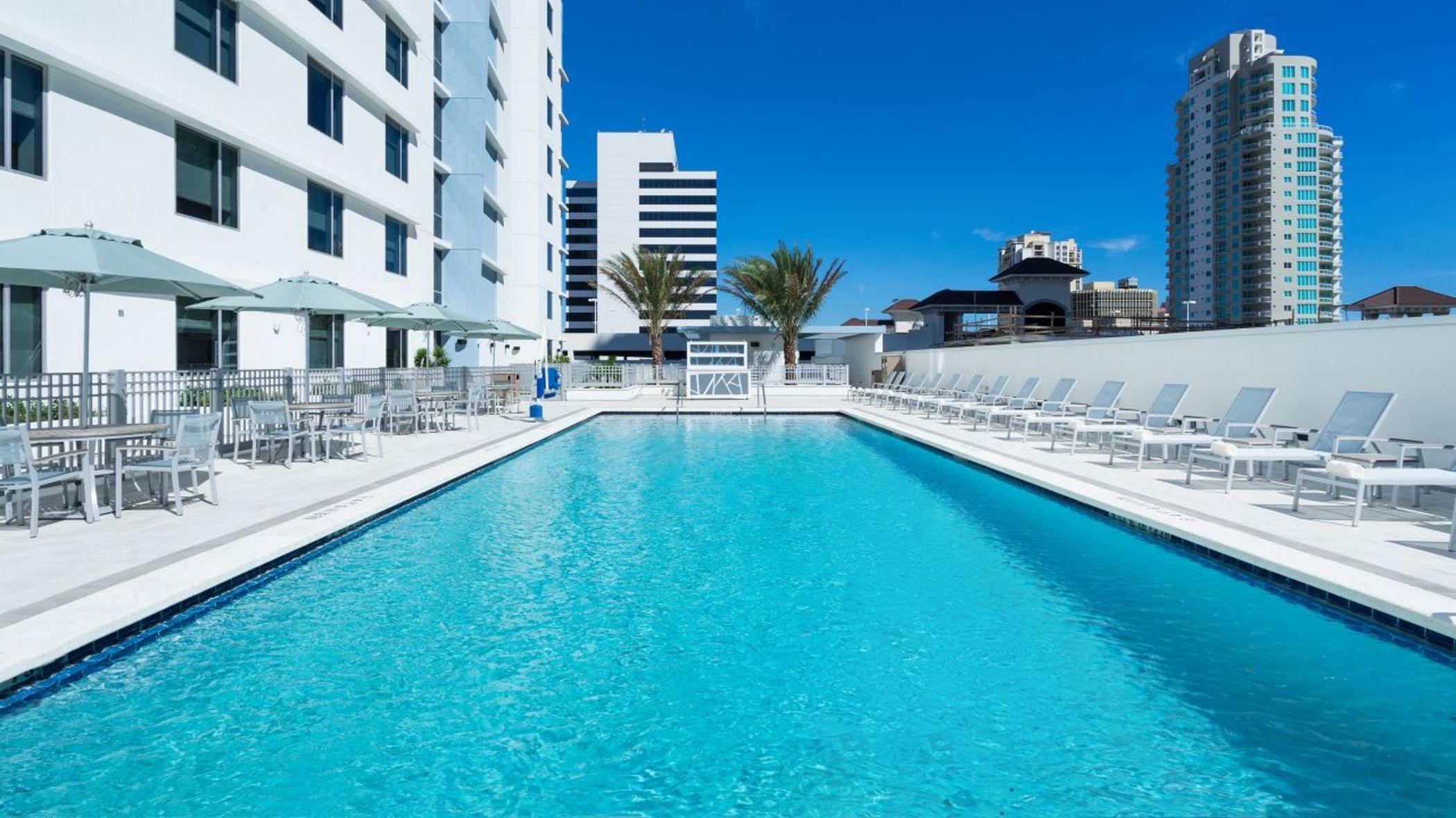 Hyatt Place St. Petersburg/Downtown Екстер'єр фото