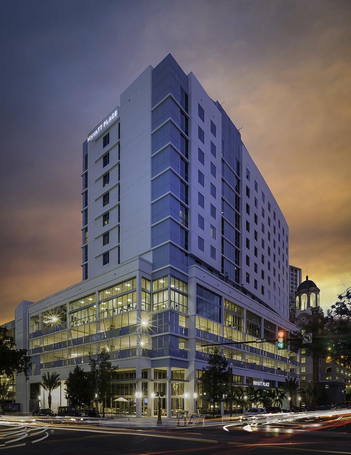 Hyatt Place St. Petersburg/Downtown Екстер'єр фото